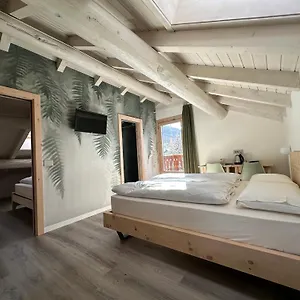 Garni La Casetta 2*, Livigno Włochy
