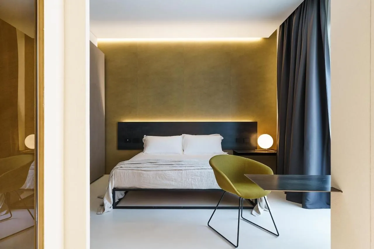 Meo Design Suites & Spa CTA 0*, Catania