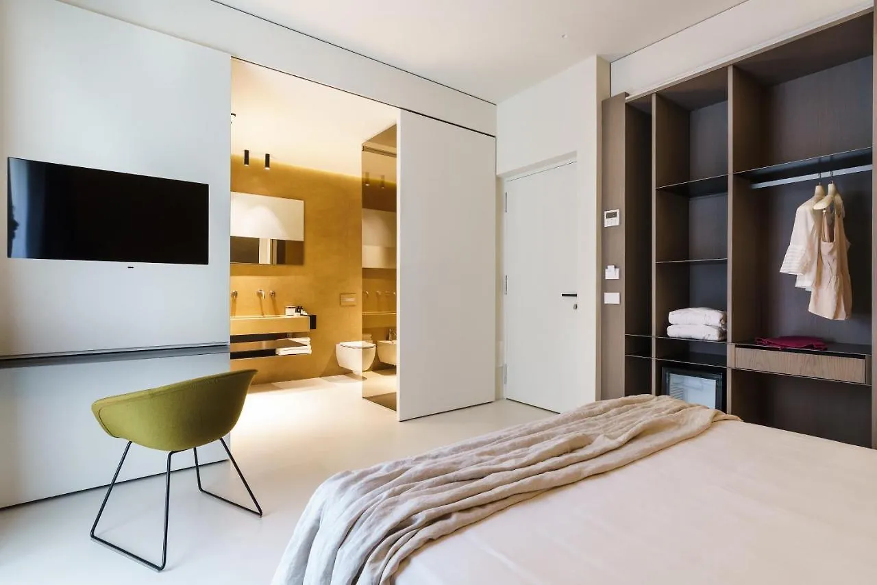 Meo Design Suites & Spa Katania 0*,  Włochy