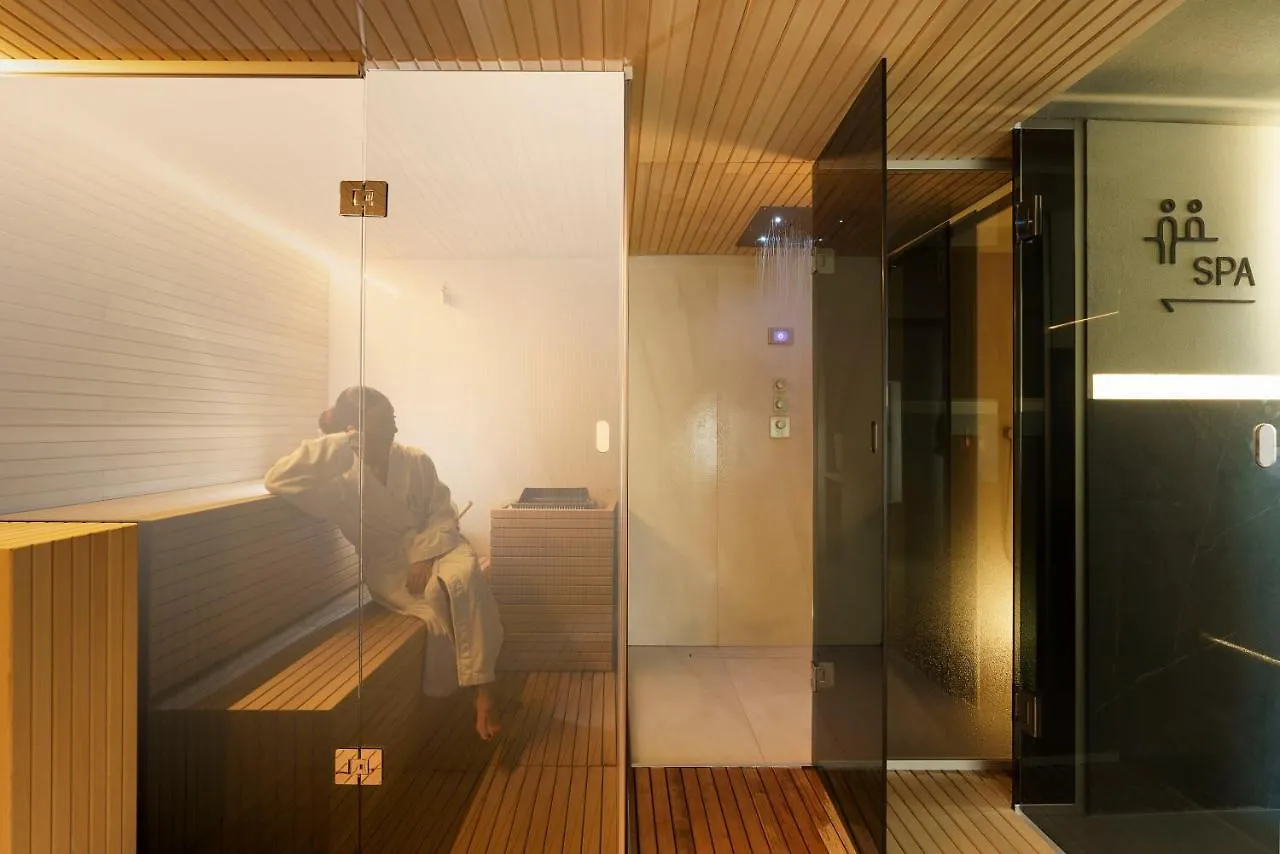 Meo Design Suites & Spa Katania 0*,